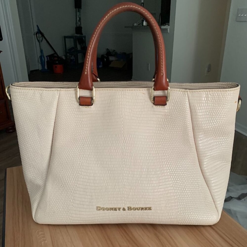 😍NEUTRAL COLORED DESIGNER SATCHEL HANDBAG😍
